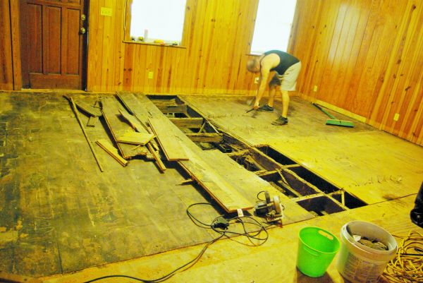 Subfloor Demolition in Norwalk